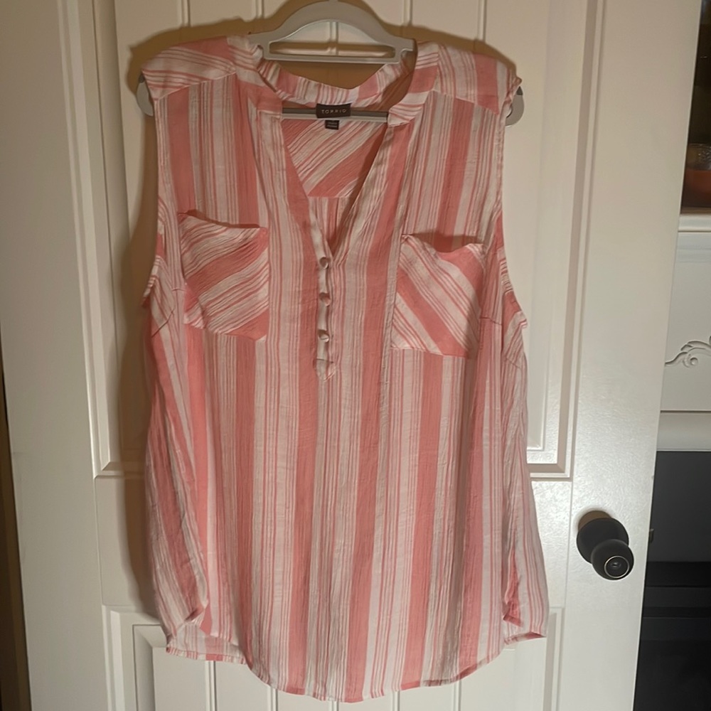 Torrid | Harper Gauze Pullover - Coral Stripe, Size 3.